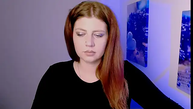 Lizzy Love online show from 23, 11, 2025