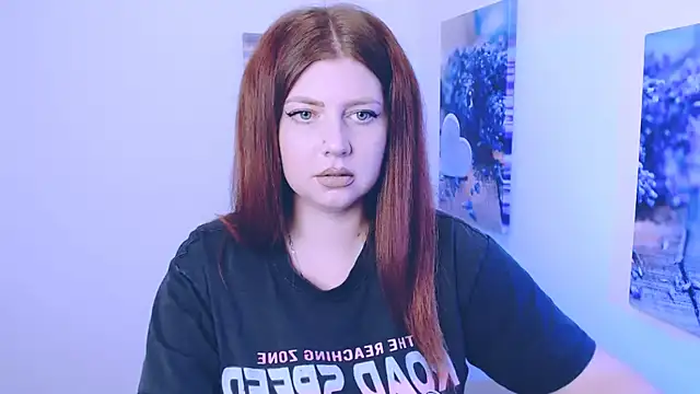 Lizzy Love online show from 25, 10, 2025