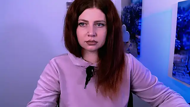 Lizzy Love online show from 5, 10, 2025