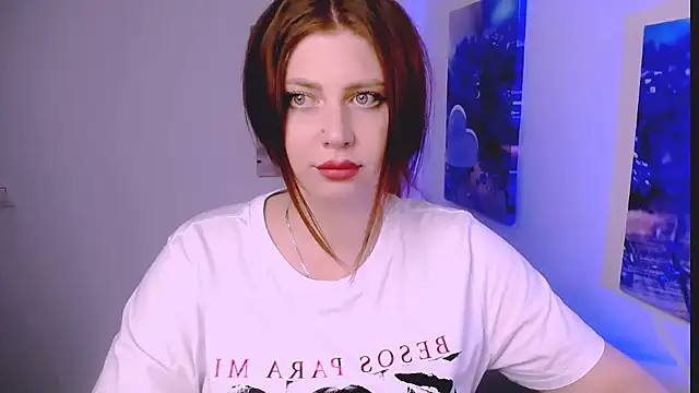 Lizzy Love online show from 15, 12, 2025