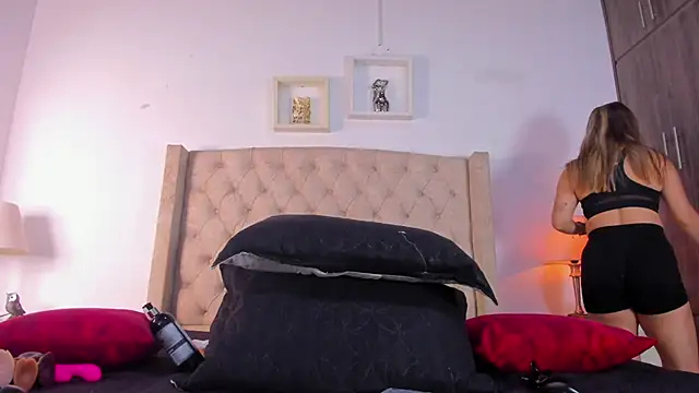 allisson m online show from 19, 11, 2025