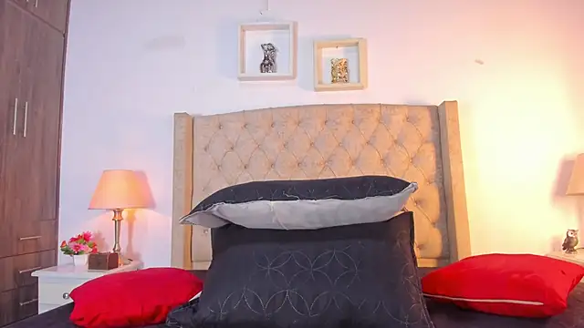 allisson m online show from 4, 10, 2025