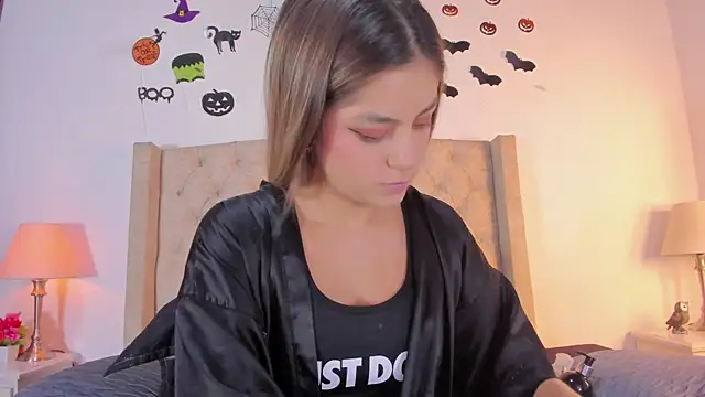 allisson m online show from 31, 10, 2025