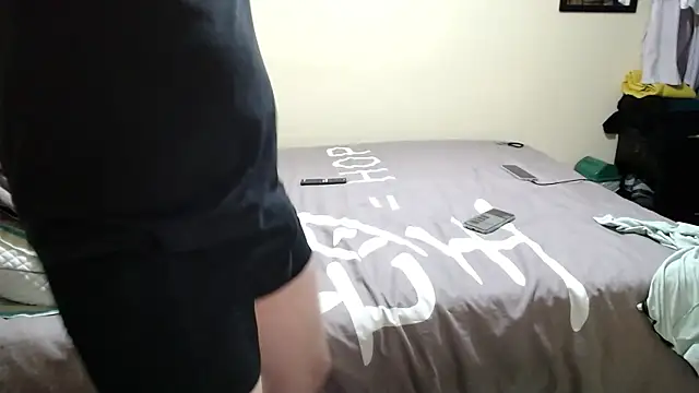 Snapshot of CrazyFrench2 chatting on 10, 2, 2025 CrazyFrench2 online show from 10, 2, 2025