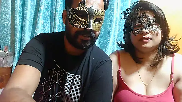 Cutehornycouples online show from 2, 3, 2025