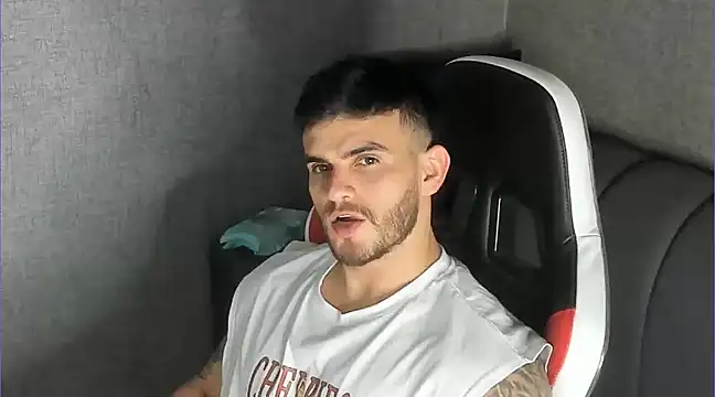 Ricardogo19 online show from 12, 3, 2025