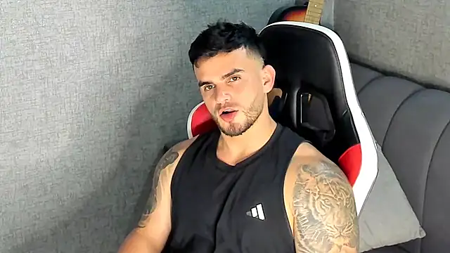 Ricardogo19 online show from 10, 11, 2025