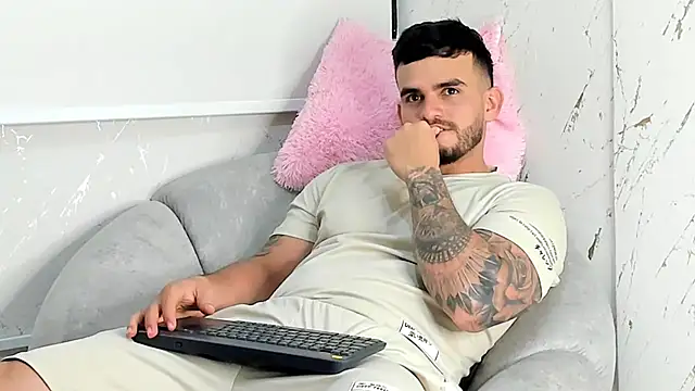 Ricardogo19 online show from 16, 1, 2026