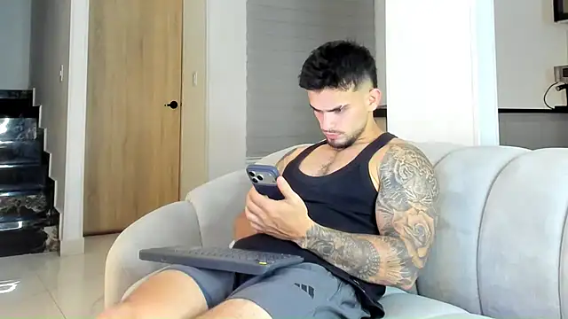 Ricardogo19 online show from 10, 4, 2026