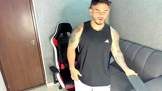 Ricardogo19 online show from 19, 10, 2025