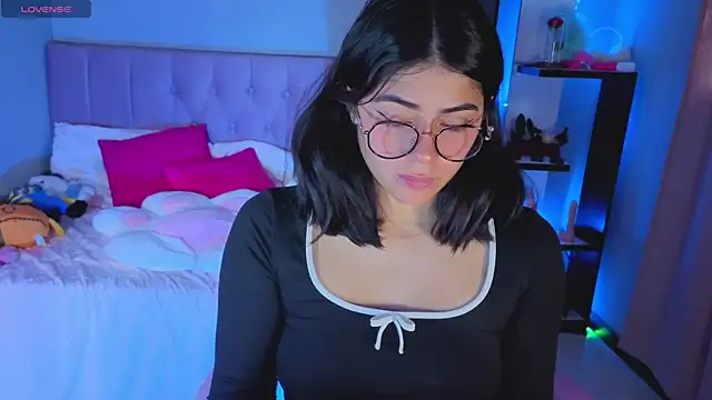 LoaLuxury online show from 21, 9, 2025