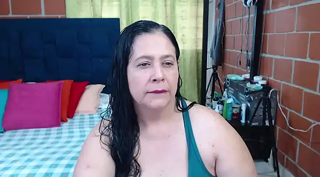 Snapshot of karlaton1977 chatting on 26, 2, 2025 karlaton1977 online show from 26, 2, 2025