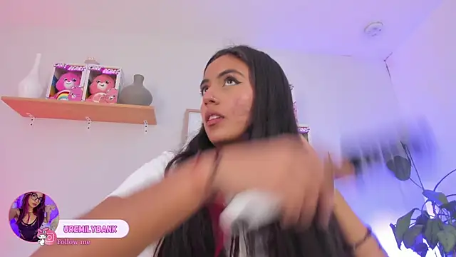 emily bank online show from 17, 9, 2025