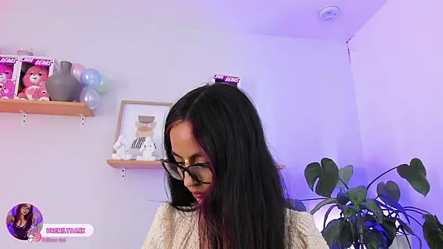 emily bank online show from 20, 11, 2025