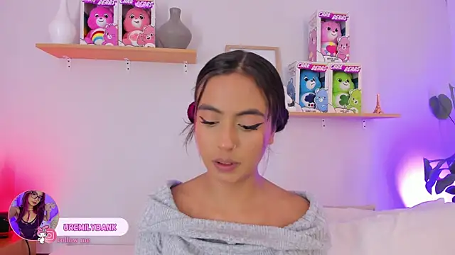 emily bank online show from 19, 9, 2025