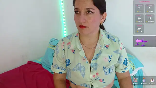 Emelyross  online show from 7, 1, 2026