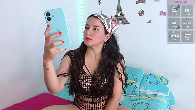 Emelyross  online show from 24, 3, 2026