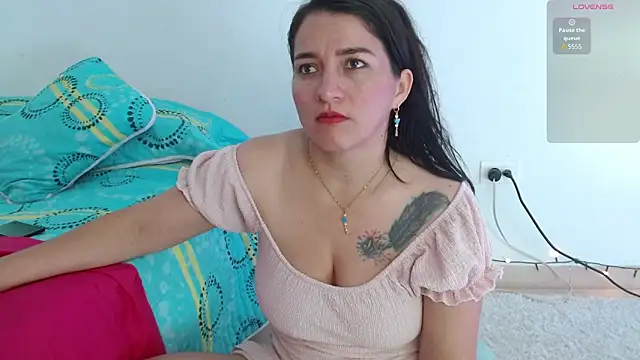 Emelyross  online show from 12, 3, 2026