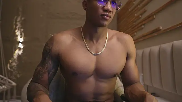 Logan Varela online show from 2, 4, 2026