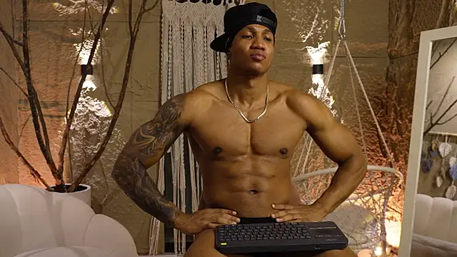 Logan Varela online show from 11, 9, 2025