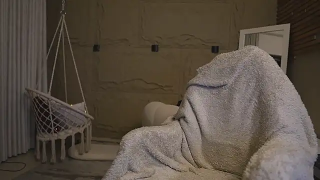 Snapshot of Logan_Varela chatting on 28, 2, 2026 Logan Varela online show from 28, 2, 2026