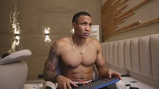 Logan Varela online show from 20, 3, 2026