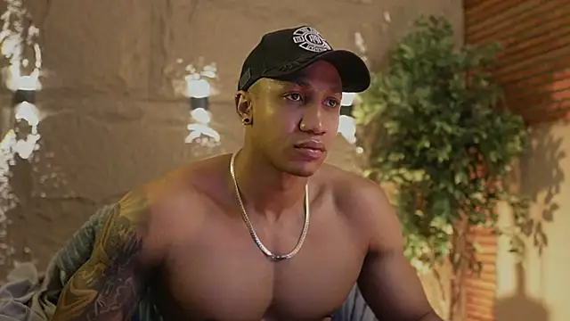 Logan Varela online show from 14, 11, 2025