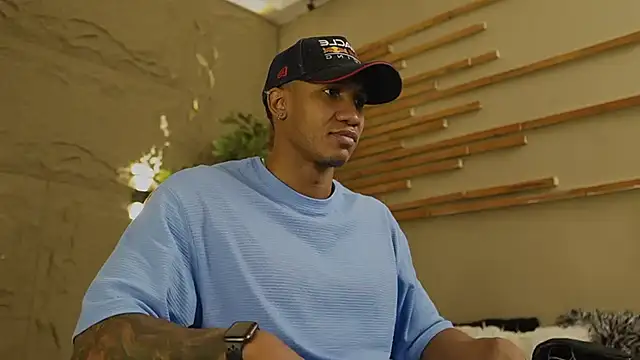 Snapshot of Logan_Varela chatting on 15, 2, 2026 Logan Varela online show from 15, 2, 2026