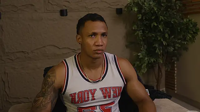 Logan Varela online show from 3, 10, 2025