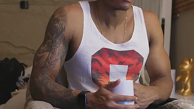 Logan Varela online show from 5, 3, 2026