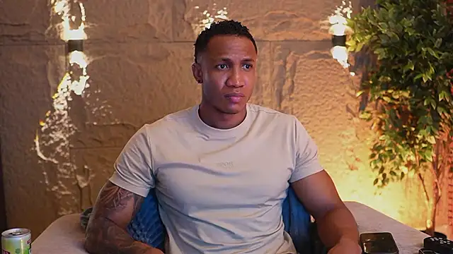 Logan Varela online show from 9, 11, 2025