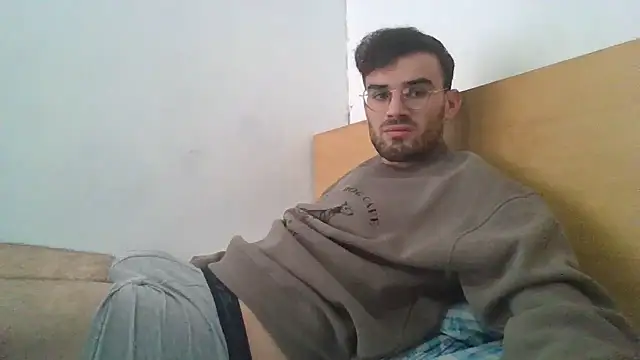 erikamavrik online show from 15, 12, 2025