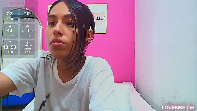 yourcuteneighbourr online show from 11, 3, 2025