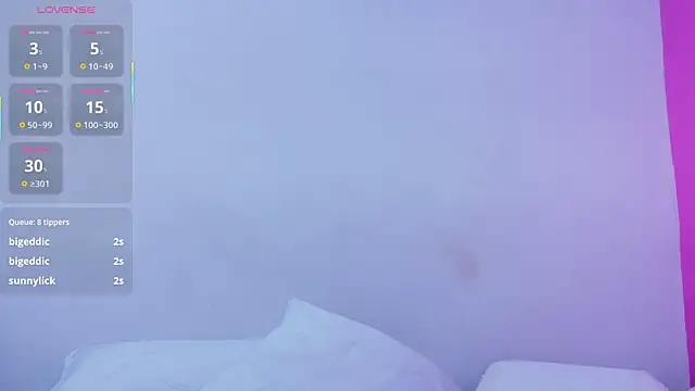 Snapshot of yourcuteneighbourr chatting on 15, 1, 2026 yourcuteneighbourr online show from 15, 1, 2026