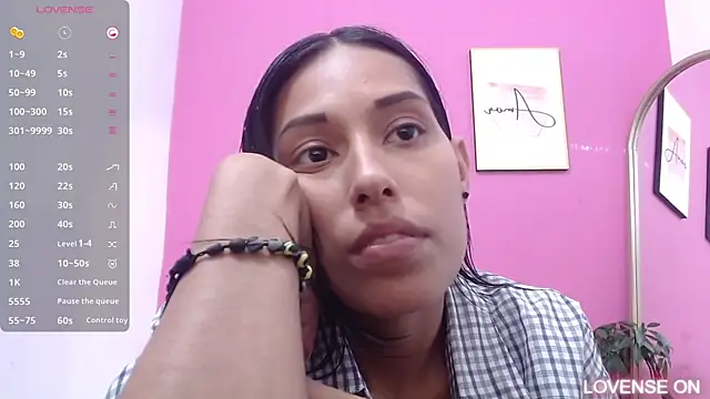 yourcuteneighbourr online show from 22, 3, 2025