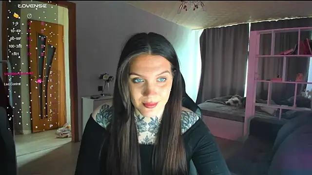 AizaRose online show from 12, 5, 2026