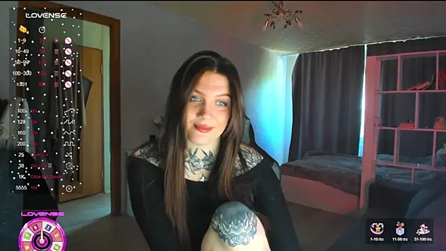 AizaRose online show from 13, 5, 2026