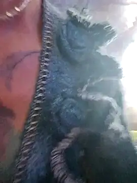 gurlnips online show from 2, 10, 2025