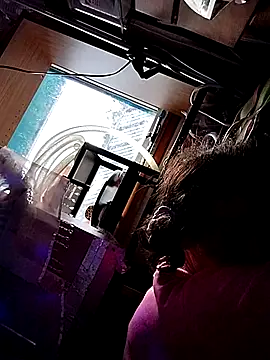 gurlnips online show from 9, 10, 2025