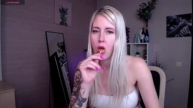 Mermaid N online show from 20, 2, 2025