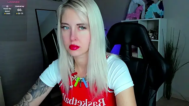 Mermaid N online show from 20, 11, 2025