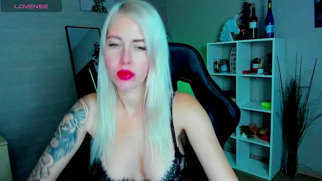 Mermaid N online show from 9, 10, 2025