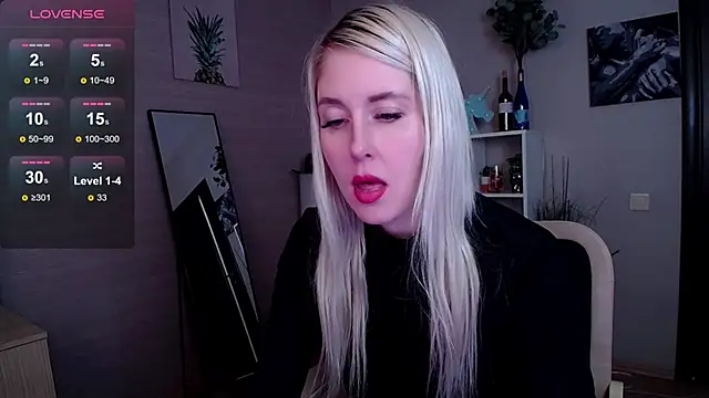 Mermaid N online show from 18, 3, 2025