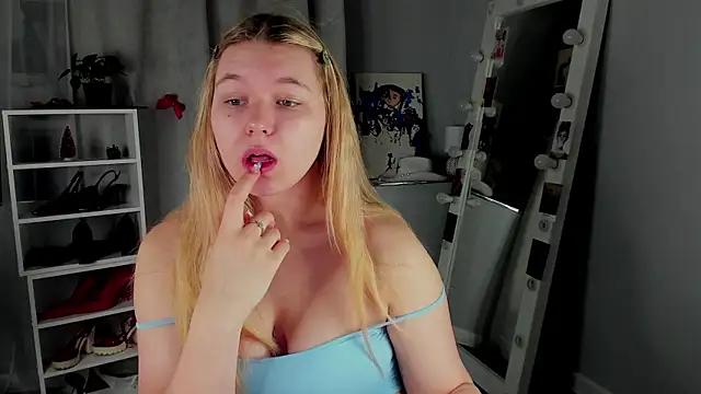 Rebecca Kelly online show from 13, 1, 2026