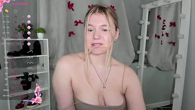 Rebecca Kelly online show from 11, 3, 2025