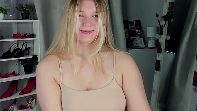 Rebecca Kelly online show from 20, 10, 2025