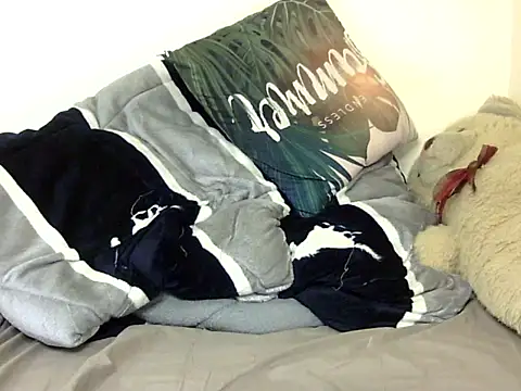 Sexxy slim honey online show from 16, 10, 2025