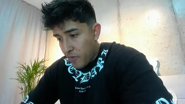 Snapshot of Alan_greek_1 chatting on 22, 3, 2025 Alan greek 1 online show from 22, 3, 2025