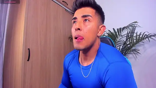 Snapshot of Alan_greek_1 chatting on 11, 10, 2025 Alan greek 1 online show from 11, 10, 2025