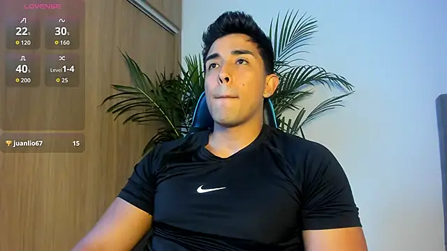 Snapshot of Alan_greek_1 chatting on 5, 10, 2025 Alan greek 1 online show from 5, 10, 2025